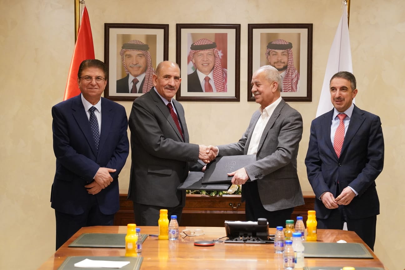 JPMC: Memorandum of Understanding between the Indian Jordanian Chemical Company and the Jordan Chamber of Industry.